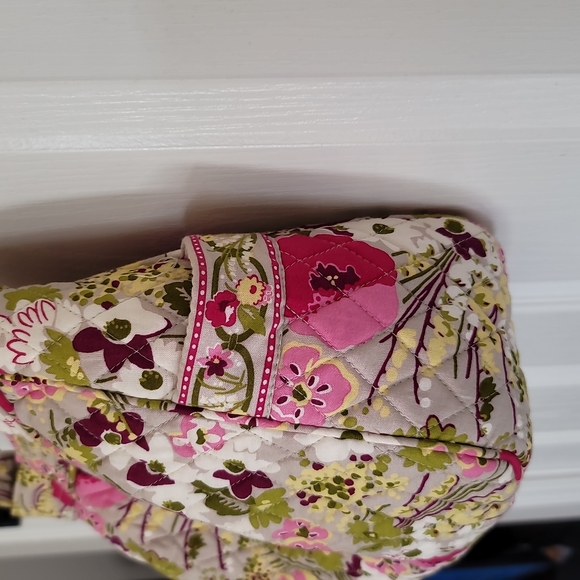 Printed Vera Bradley bag Make Me Blush Pattern Shoulder Bag - Picture 4 of 14